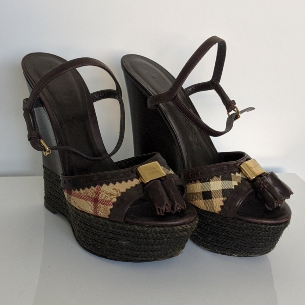 Burberry Wedges